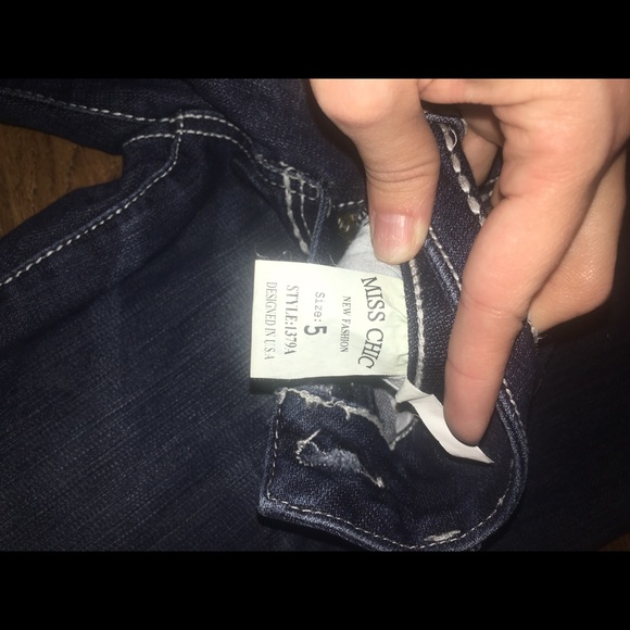 Miss Chic Skinny Jeans - Picture 3 of 4
